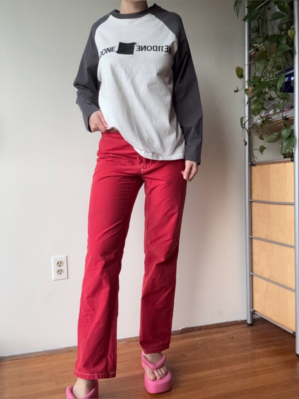 We11done white + grey logo cotton longsleeve top